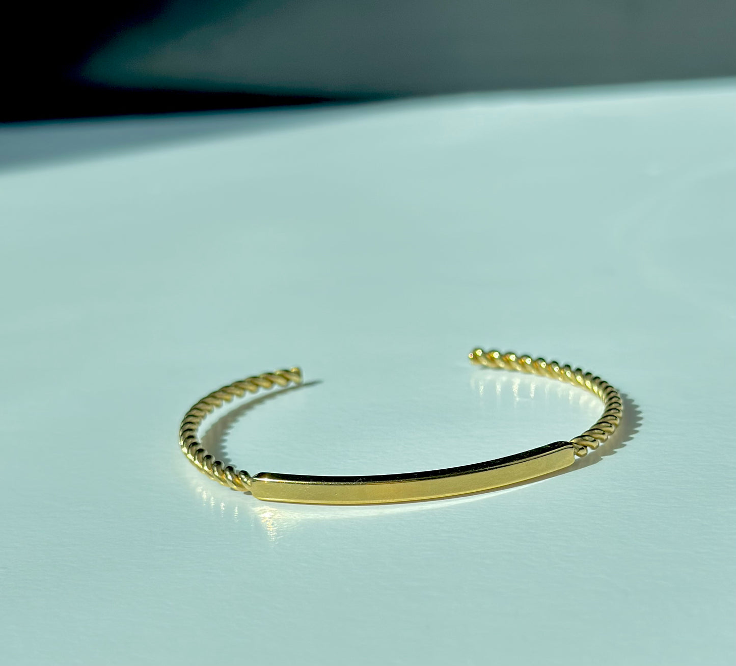 Selena Bangle
