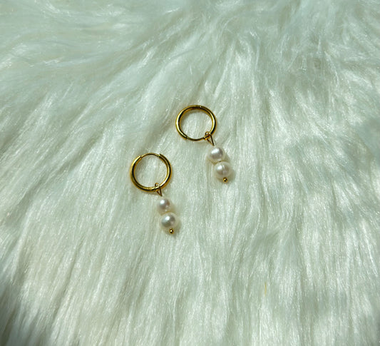 Alana Pearl Earrings