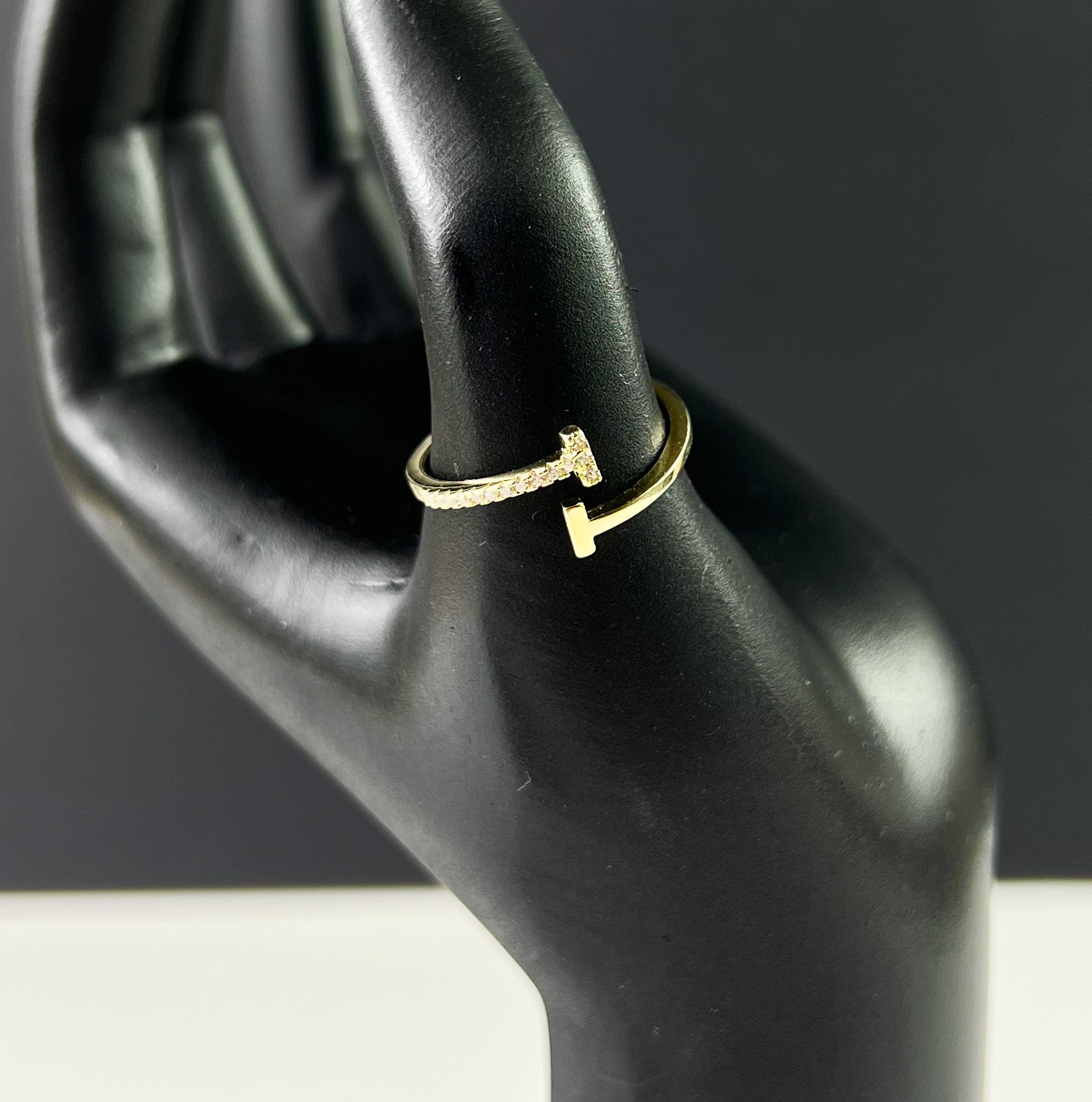 Classic and Elegant Jewellery