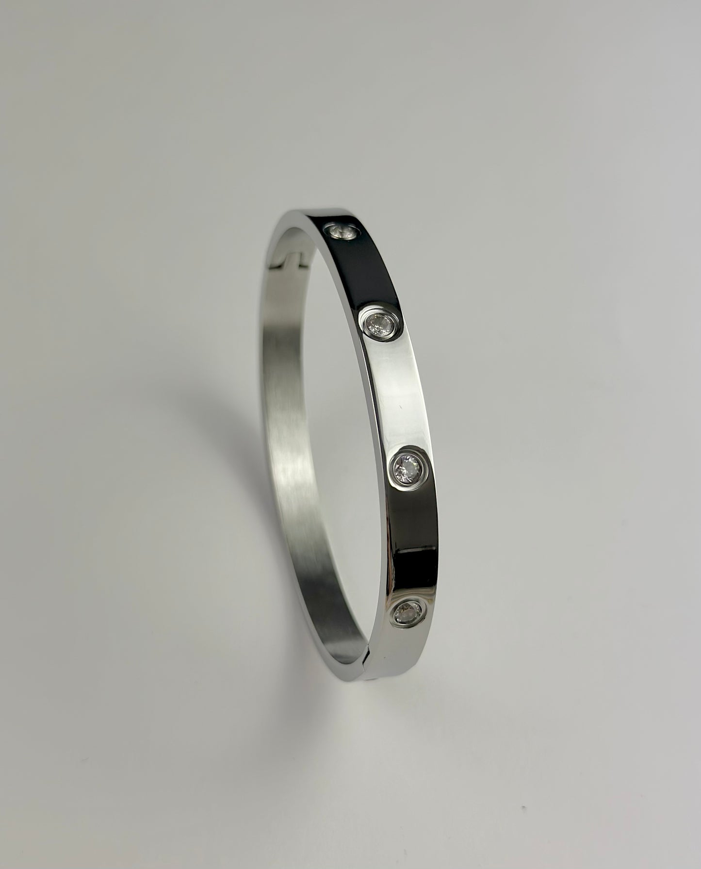 Aphrodite Bangle