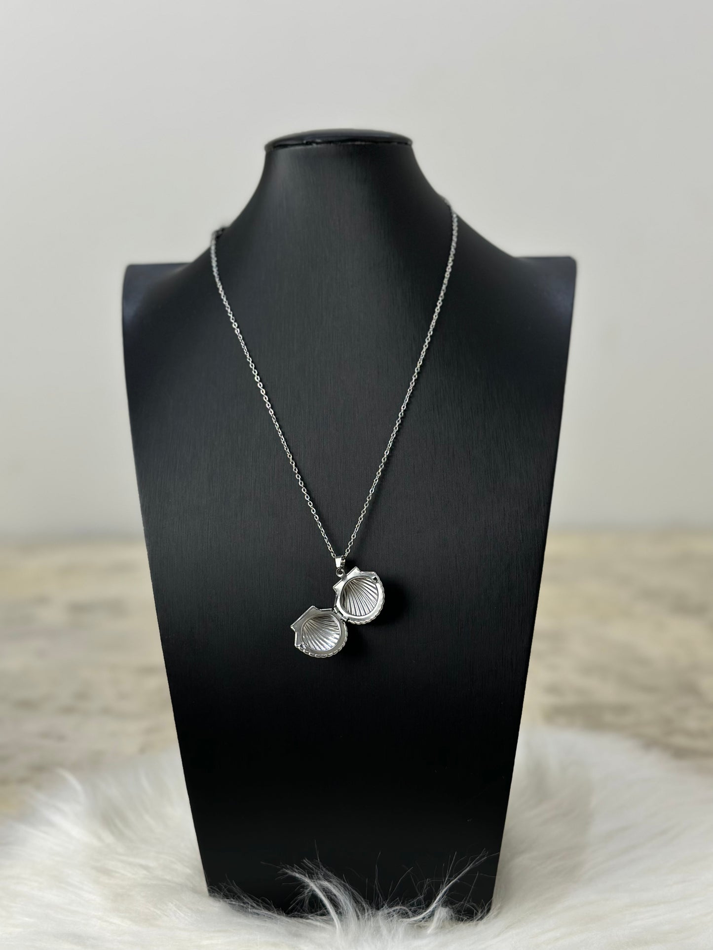 Shell locket necklace